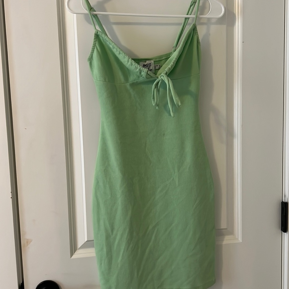 Princess polly dress!!